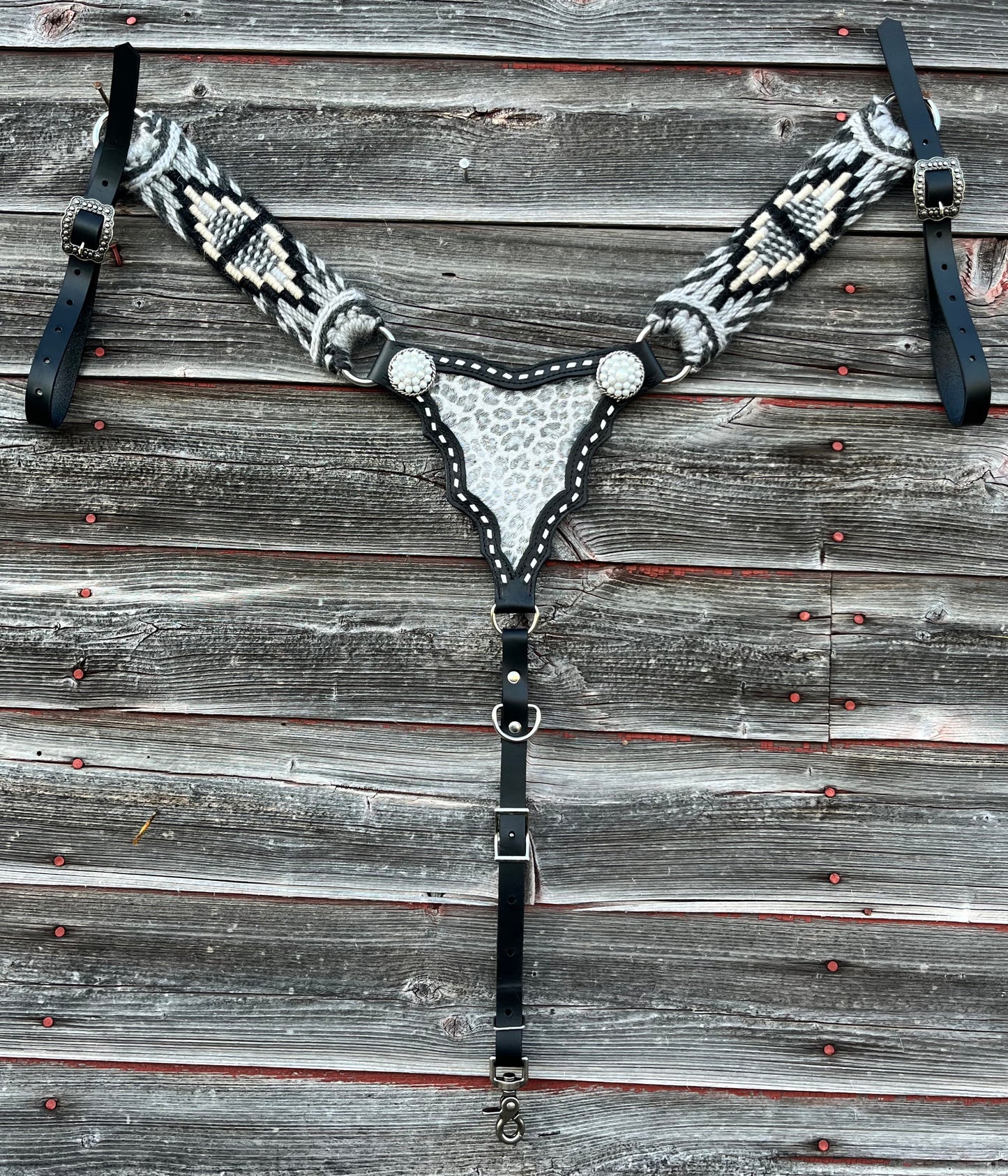 Snow Leopard Pearl Mohair Breastcollar