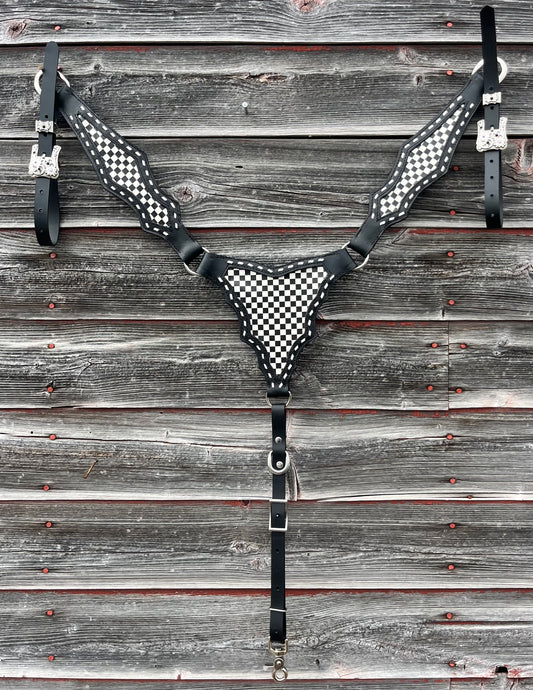 Checkered Outlaw Breastcollar